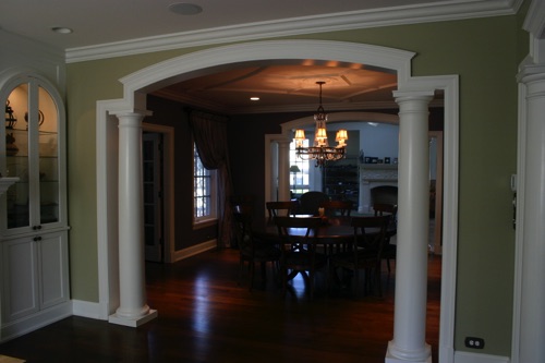 Dining room arched entry